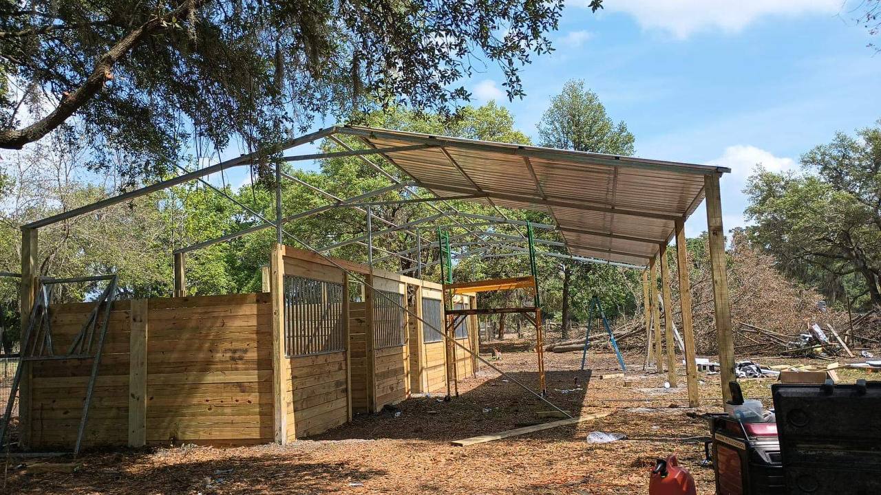 gator-stall-and-barn